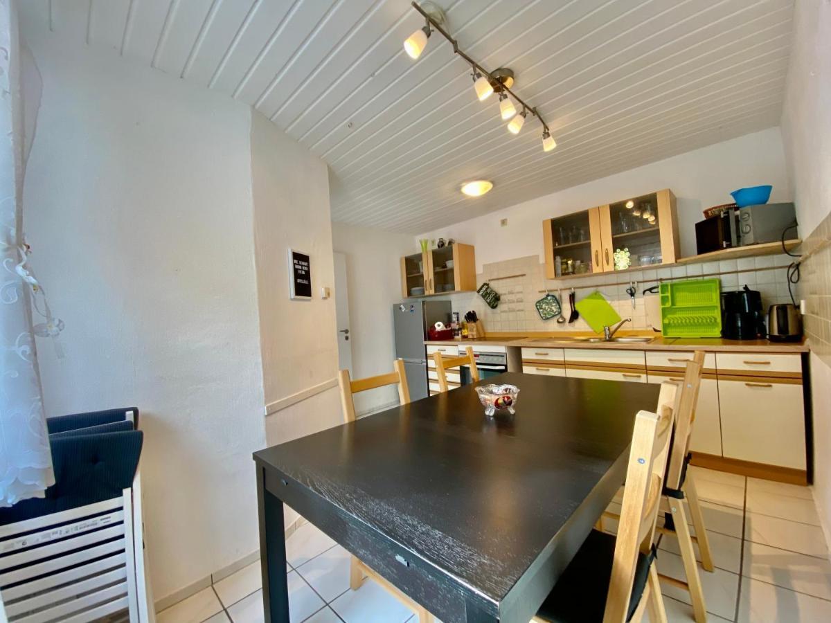 3-Zimmer Haus 85Qm Mit Balkon Bis Zu 8 Personen Winningen Extérieur photo